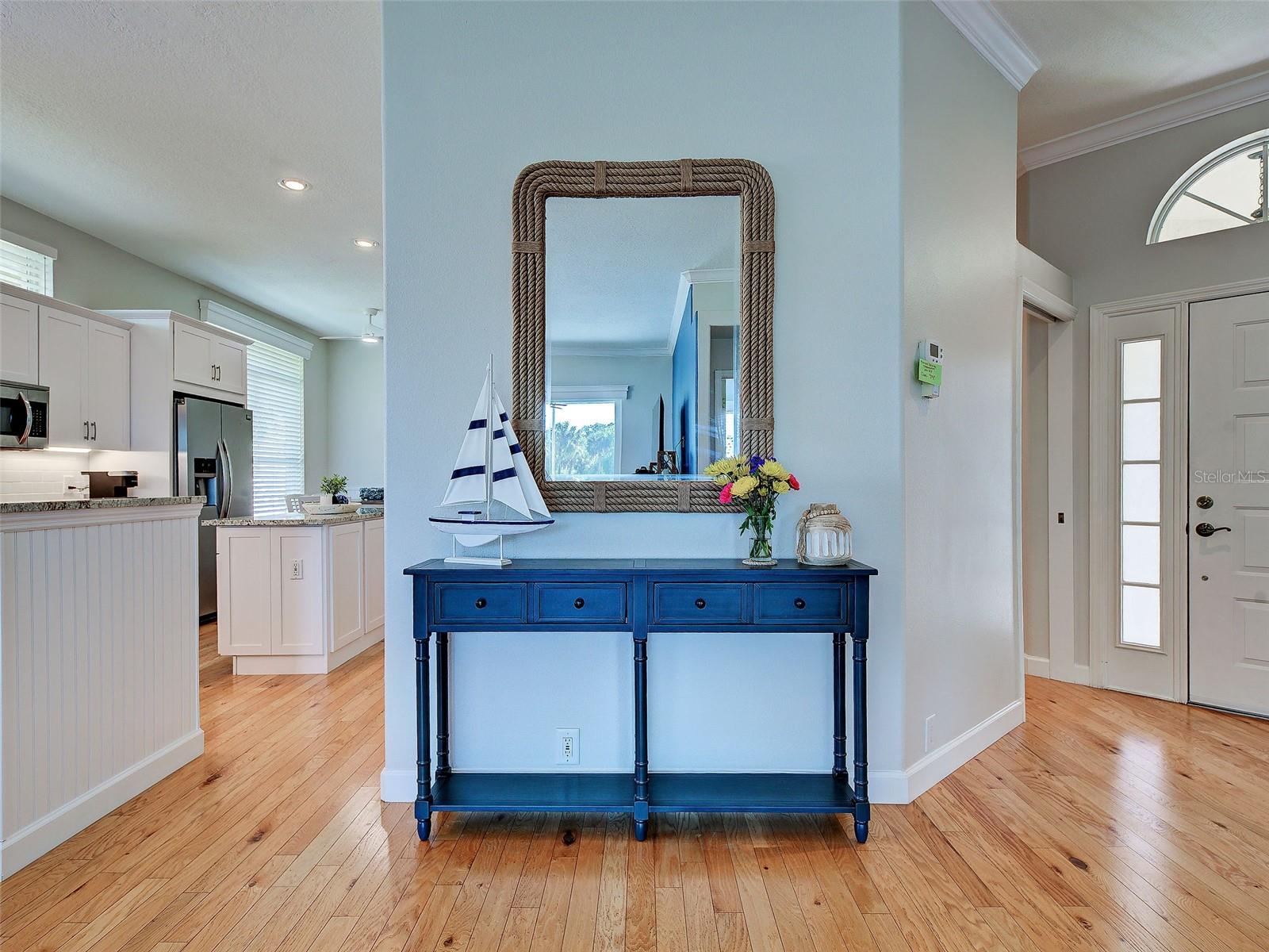 311 LANSBROOK DR — photo 9