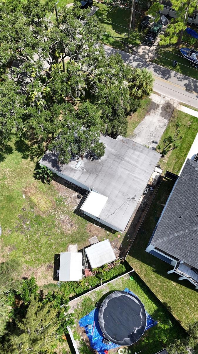 5039 AVERY RD — photo 27