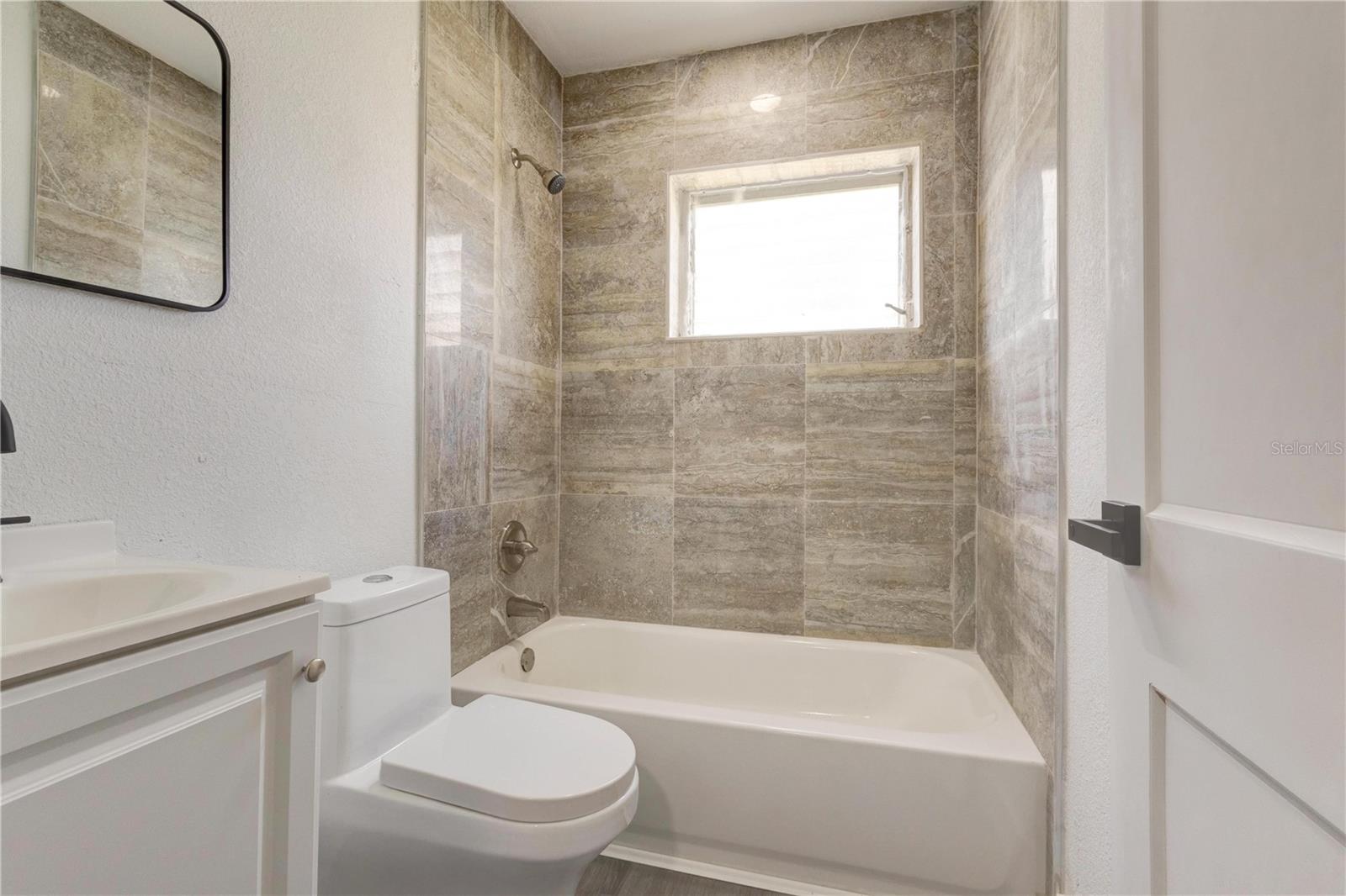 5039 AVERY RD — photo 12