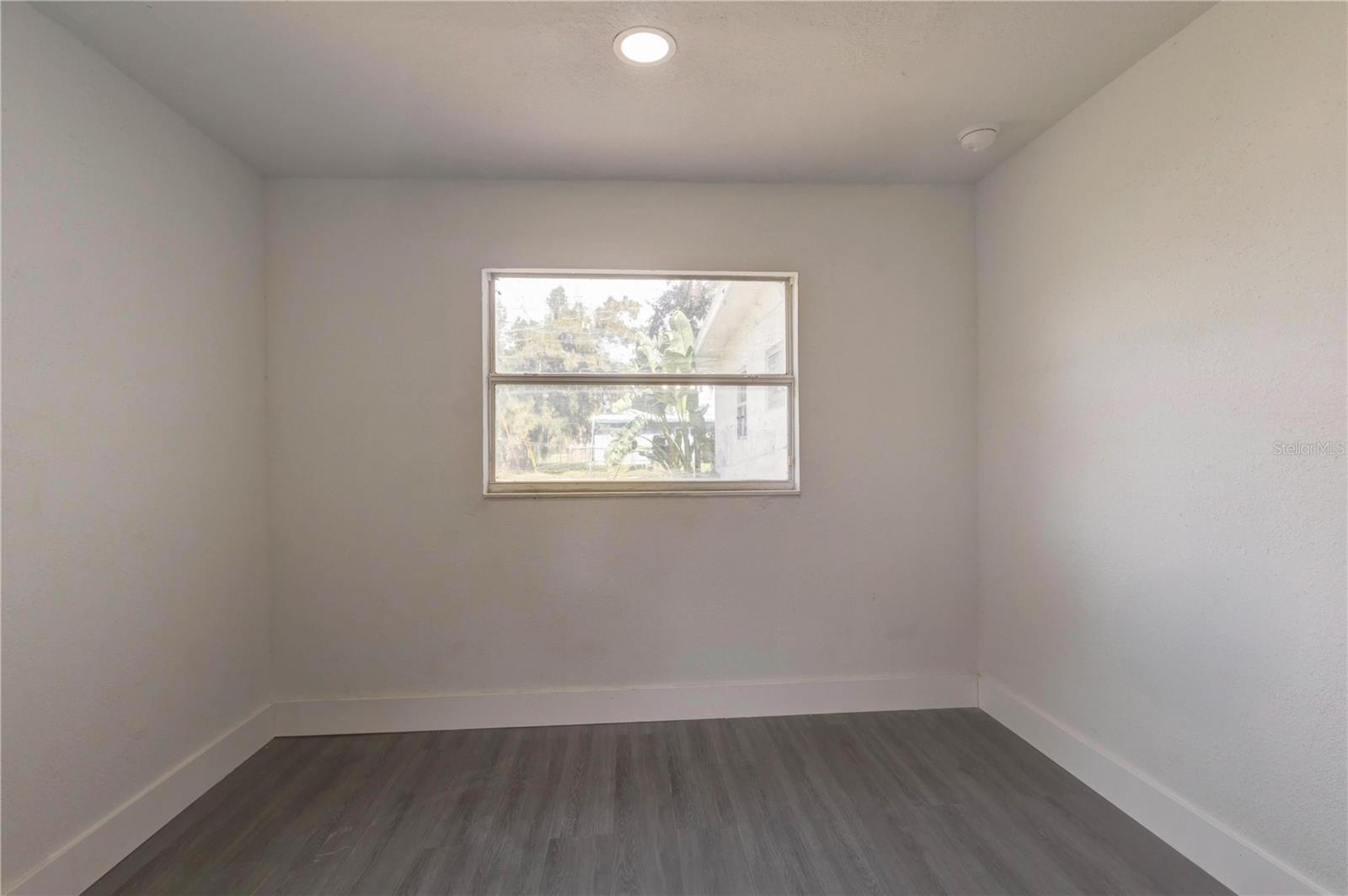 5039 AVERY RD — photo 19