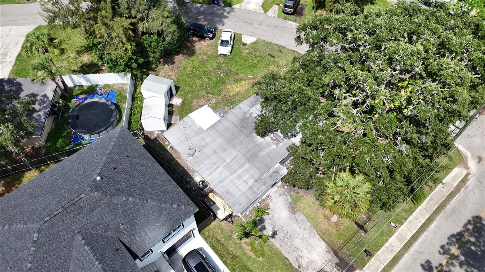 5039 AVERY RD — photo 32