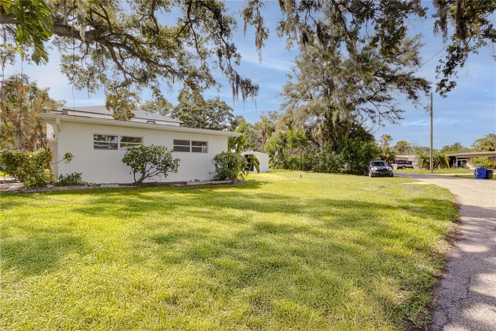 5039 AVERY RD — photo 22