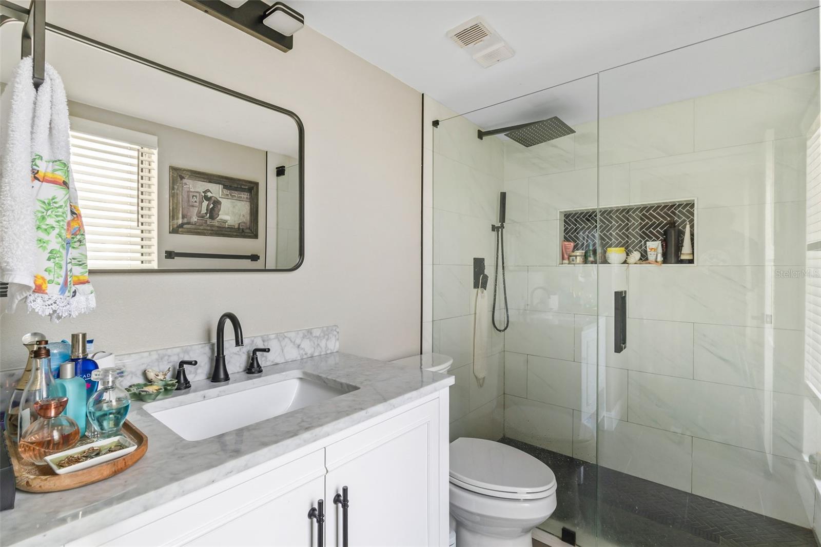 90 HIGHLAND AVE S #402 — photo 25