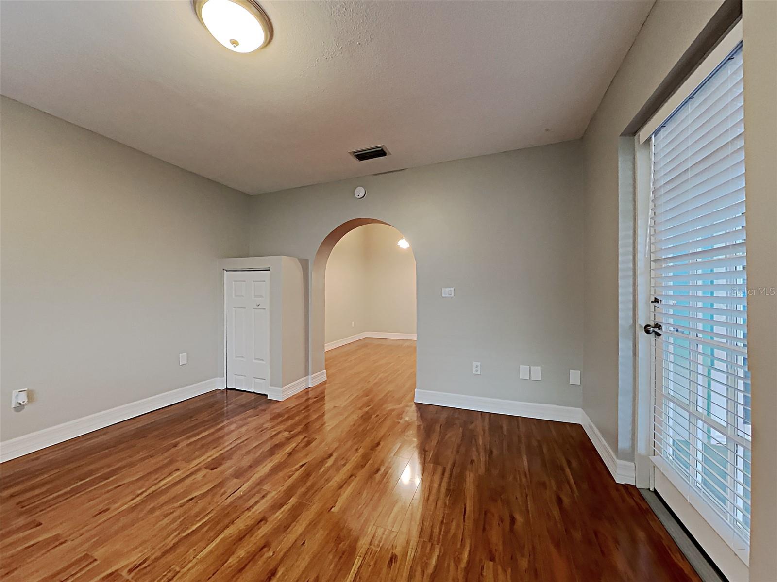 1237 BARMERE LN — photo 12