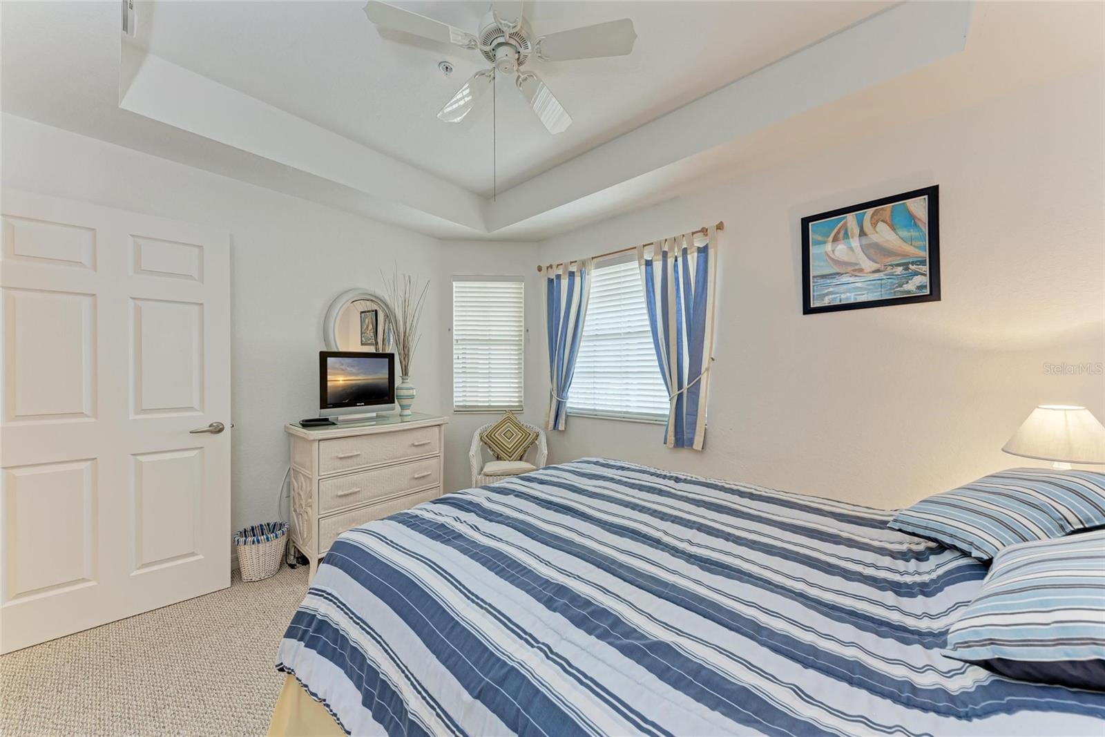 6326 GRAND OAK CIR #203 — photo 23