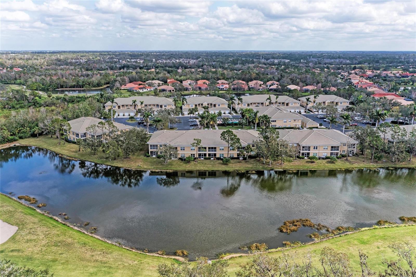 6326 GRAND OAK CIR #203 — photo 40