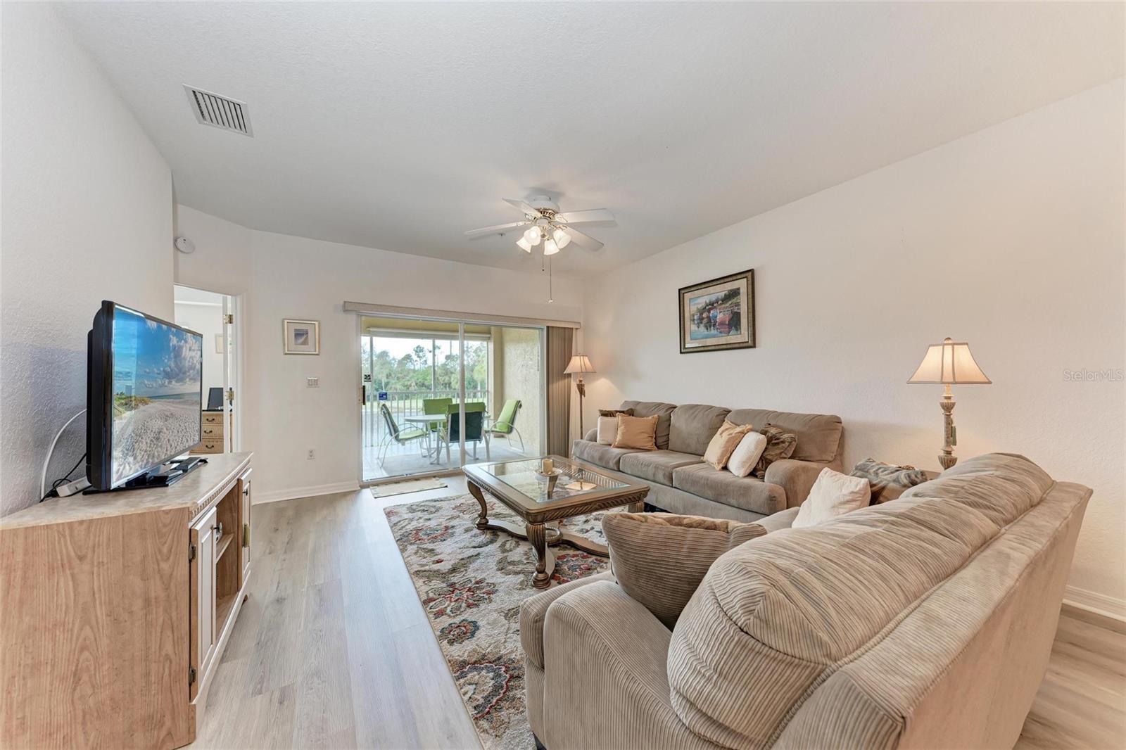 6326 GRAND OAK CIR #203 — photo 8