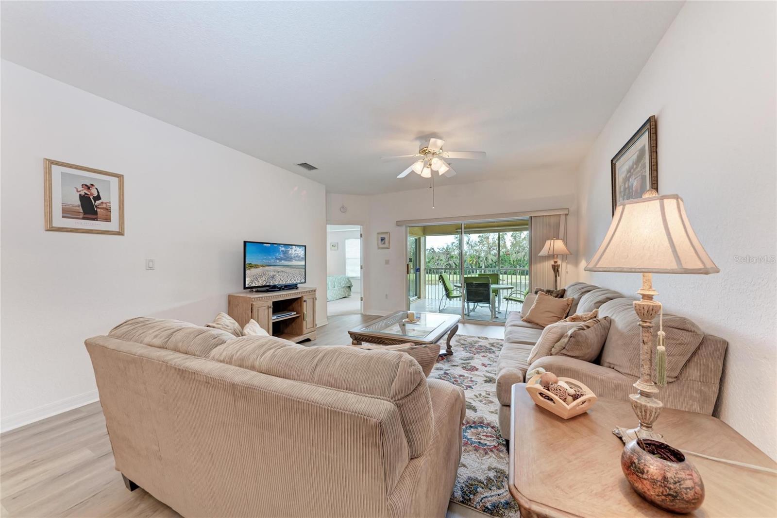 6326 GRAND OAK CIR #203 — photo 9