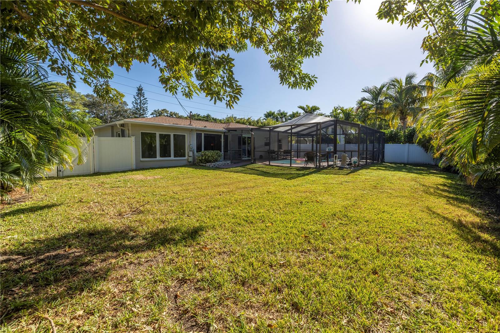 610 CORDOVA BLVD NE — photo 55