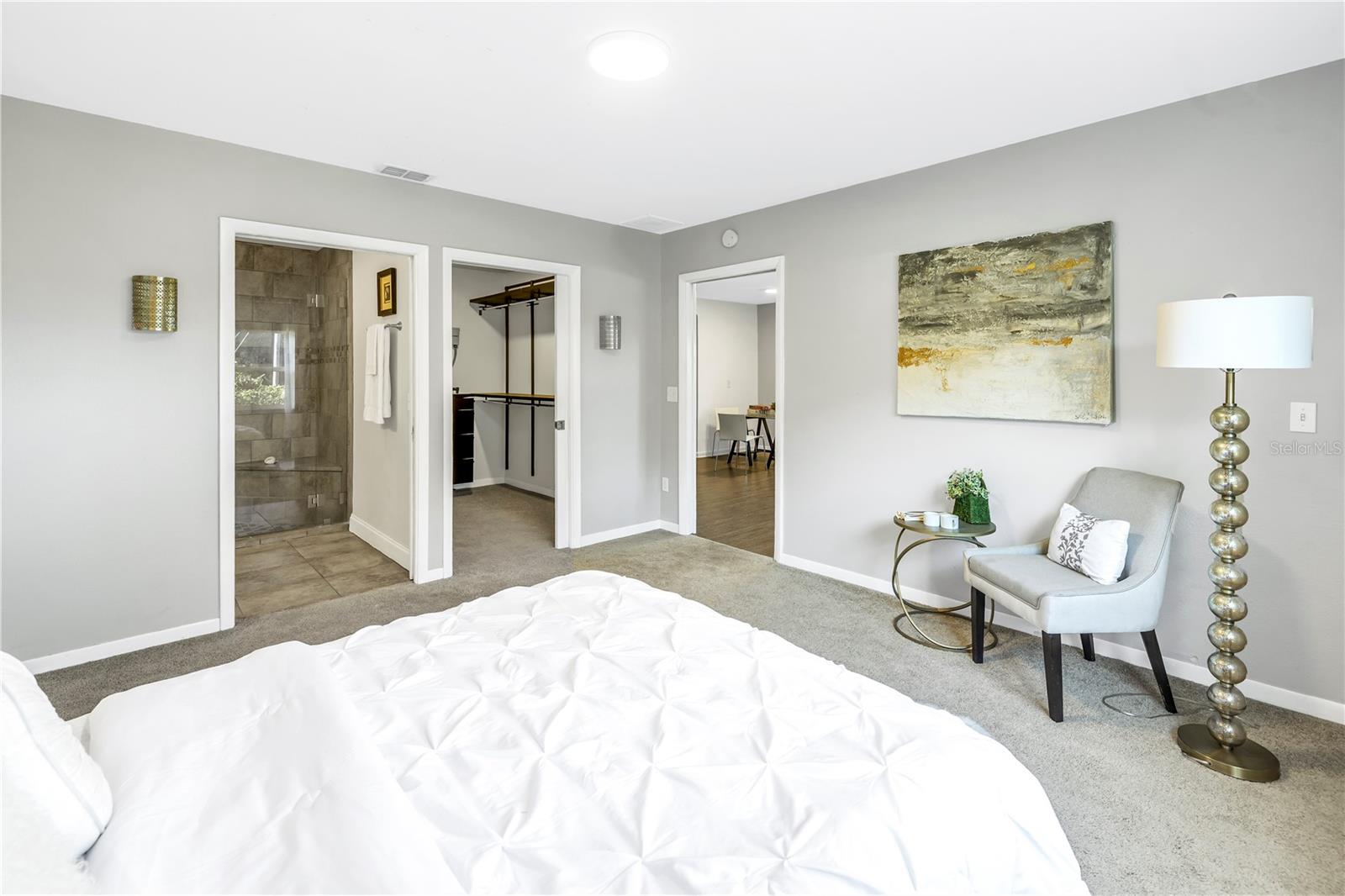 610 CORDOVA BLVD NE — photo 30