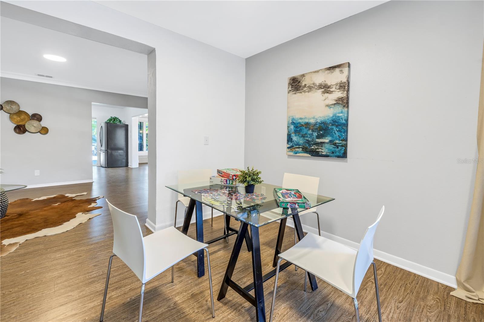 610 CORDOVA BLVD NE — photo 16
