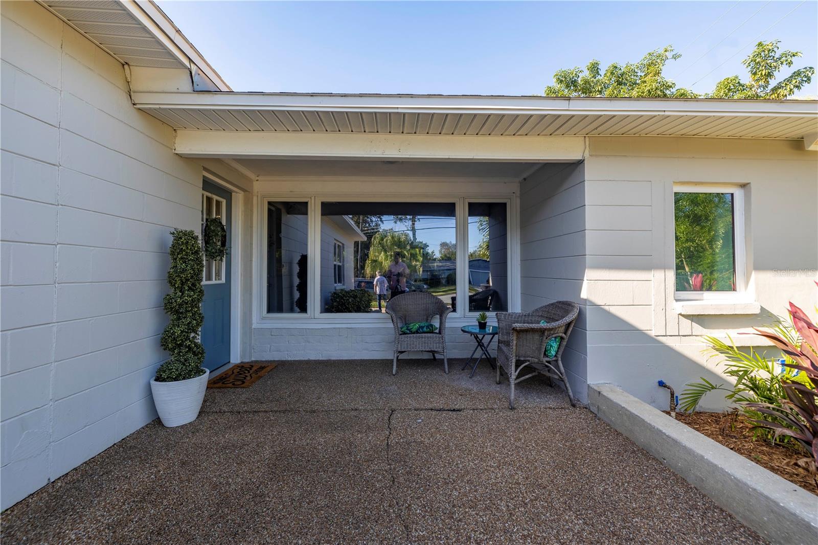 610 CORDOVA BLVD NE — photo 8