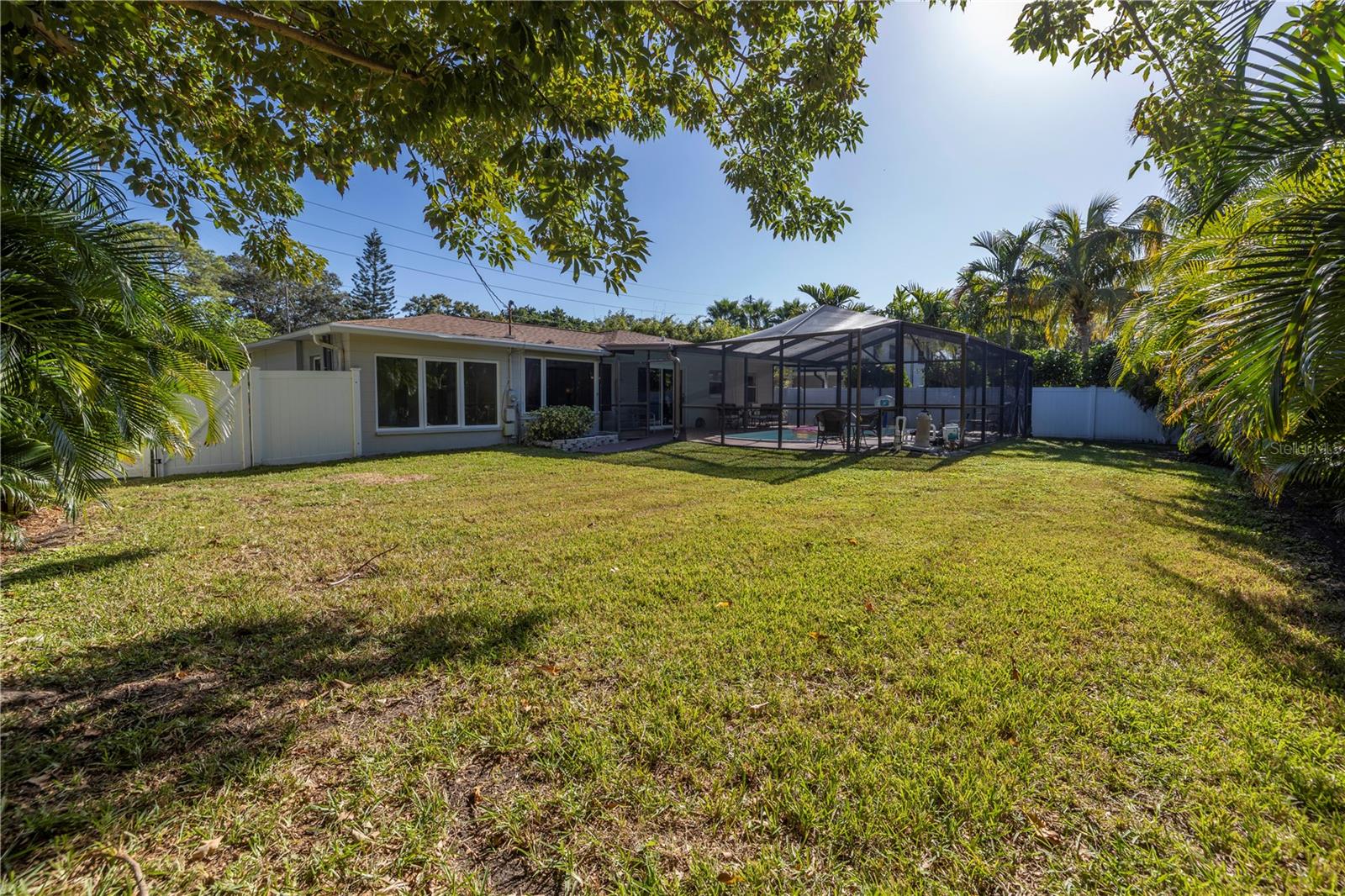610 CORDOVA BLVD NE — photo 54