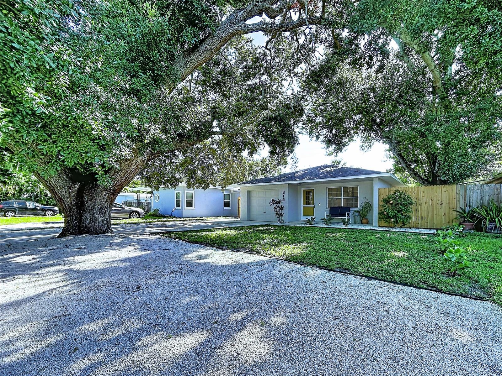 815 35TH ST W — photo 3