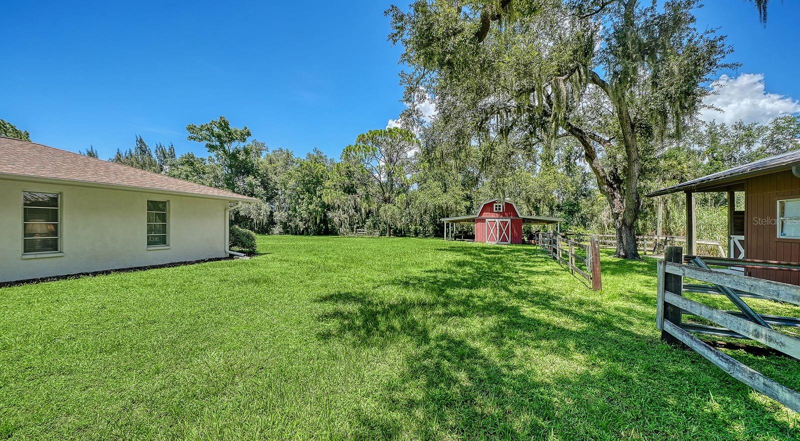 6455 MCKOWN RD — photo 19