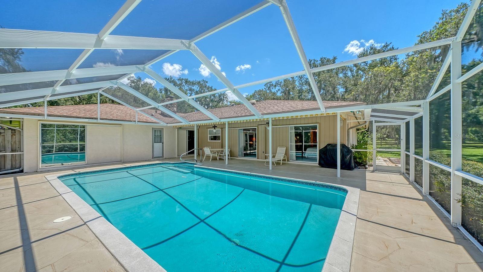 6455 MCKOWN RD — photo 10