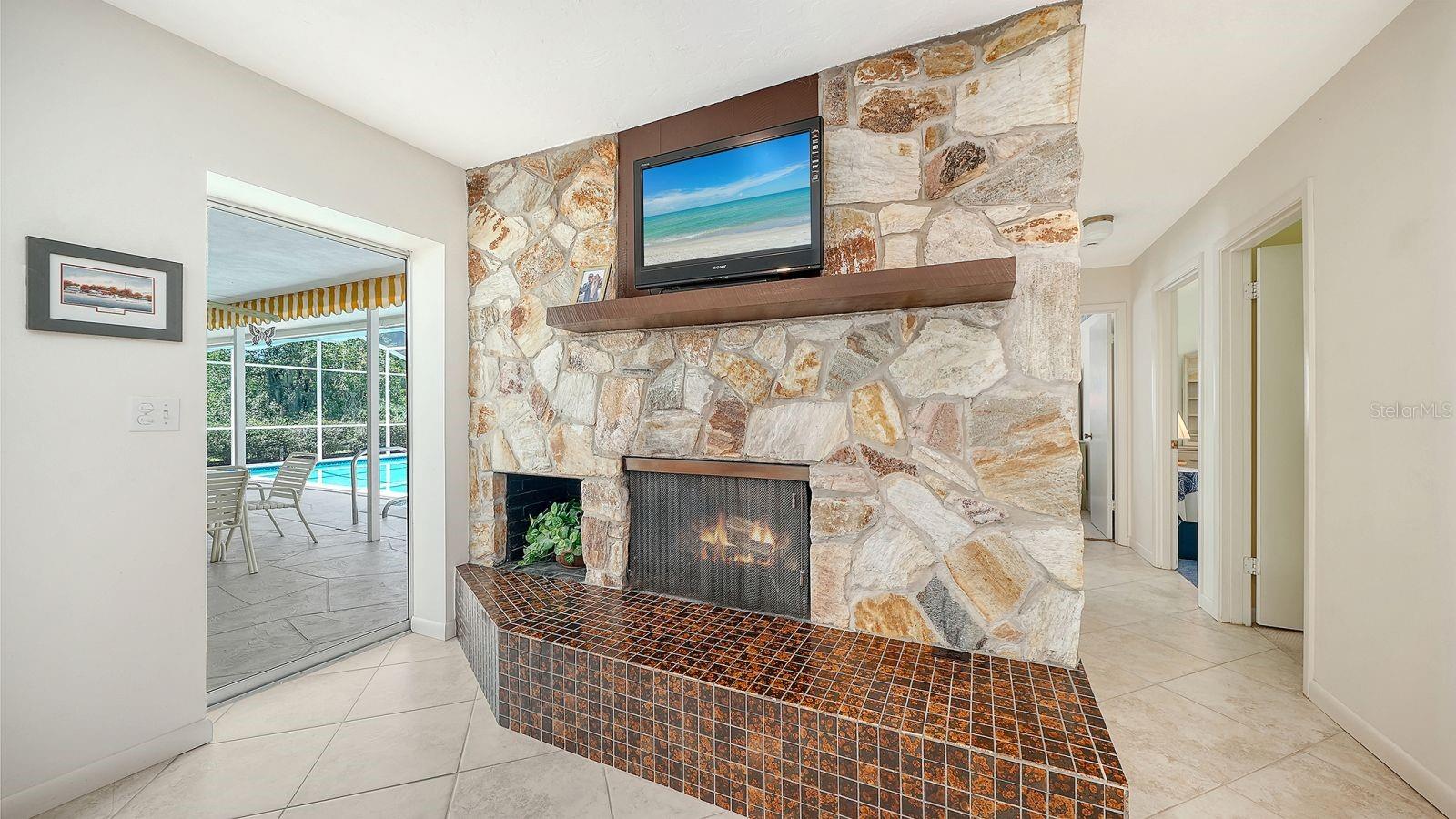 6455 MCKOWN RD — photo 32