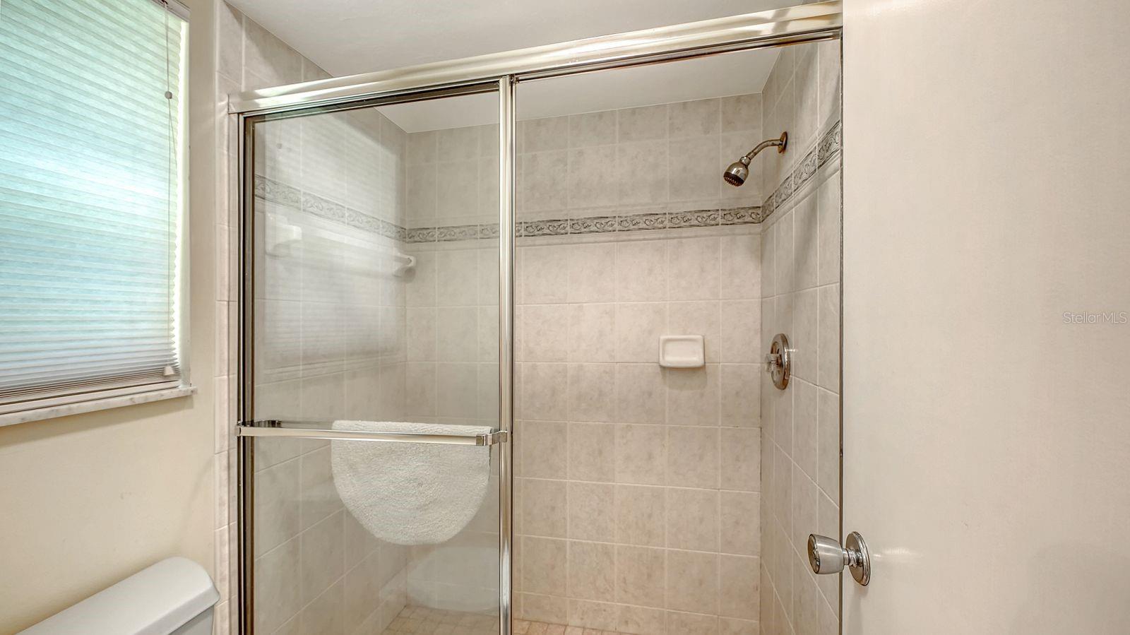 6455 MCKOWN RD — photo 45