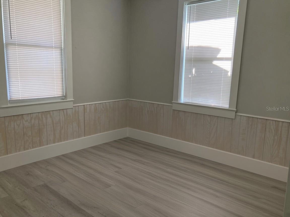 31 W OAKWOOD ST #2 — photo 19