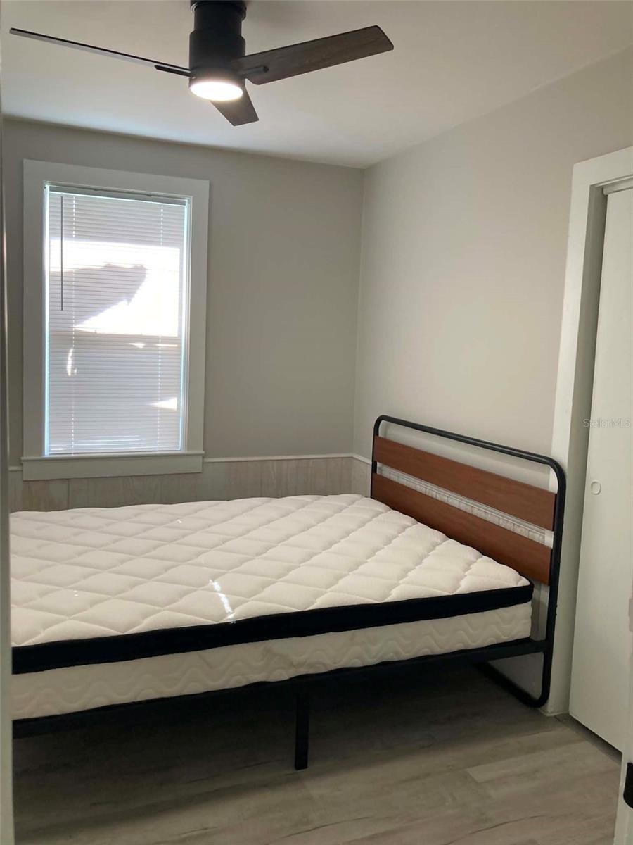 31 W OAKWOOD ST #2 — photo 9