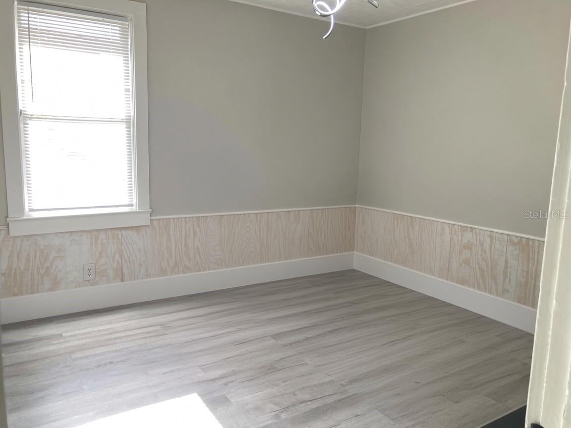 31 W OAKWOOD ST #2 — photo 24