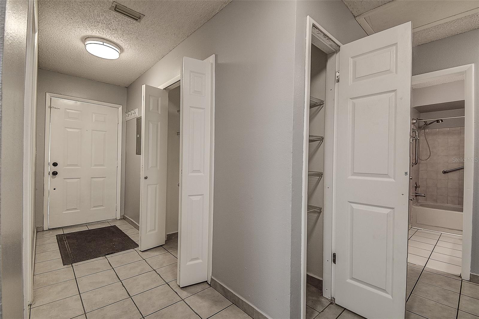 10306 COUNCILS WAY — photo 15
