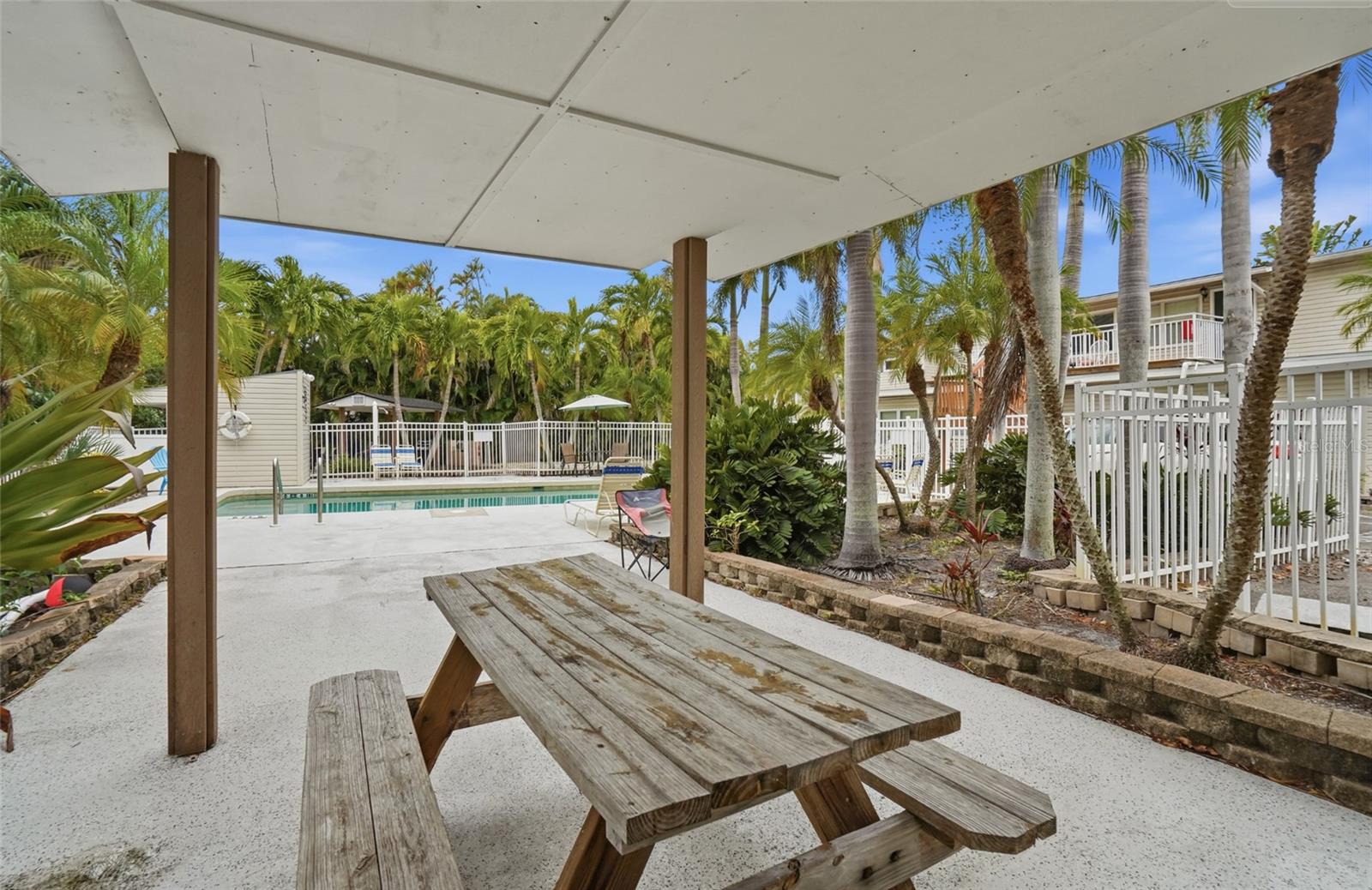 1644 REDWOOD ST #Apt D — photo 11