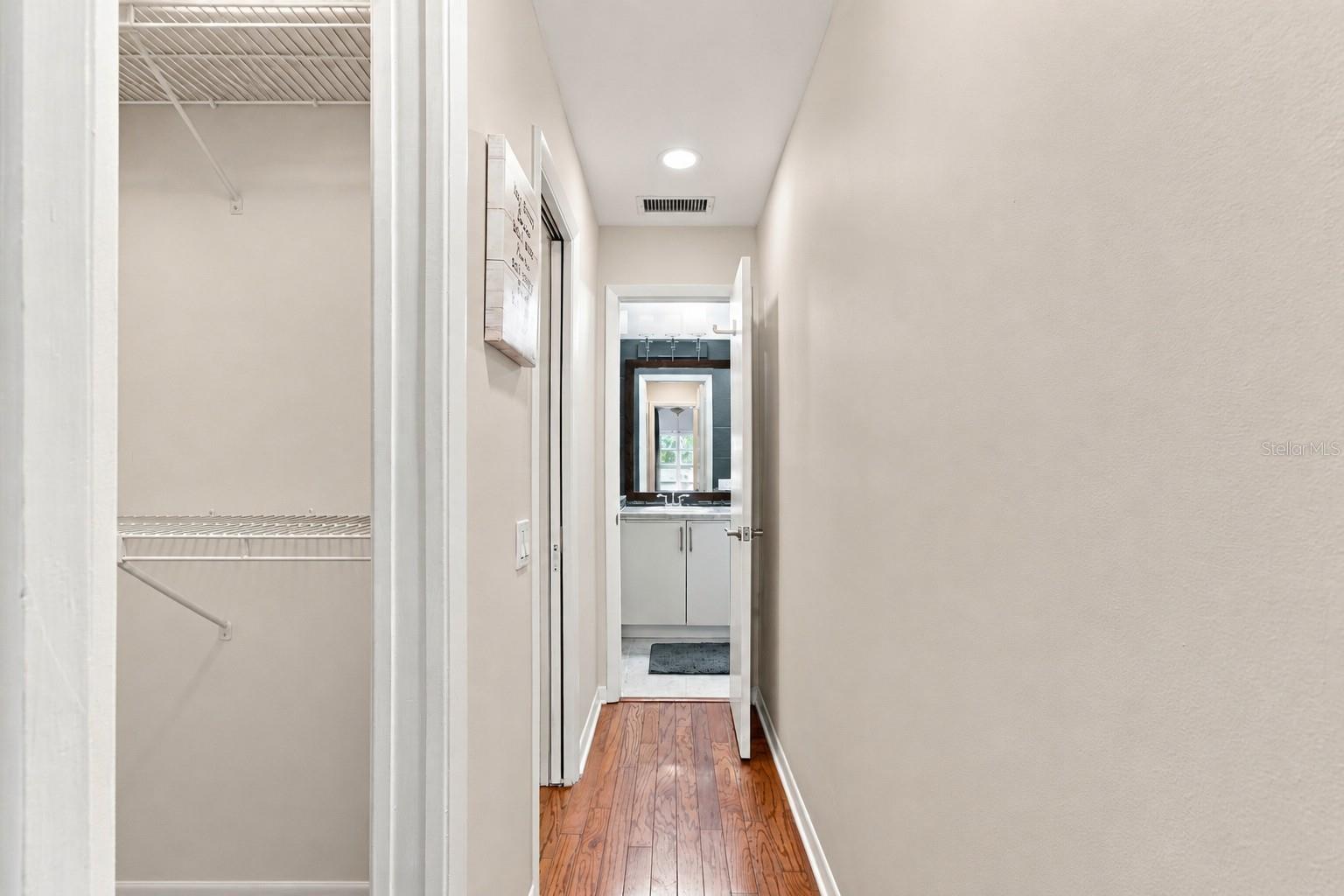 4950 BAYSHORE BLVD #8 — photo 28