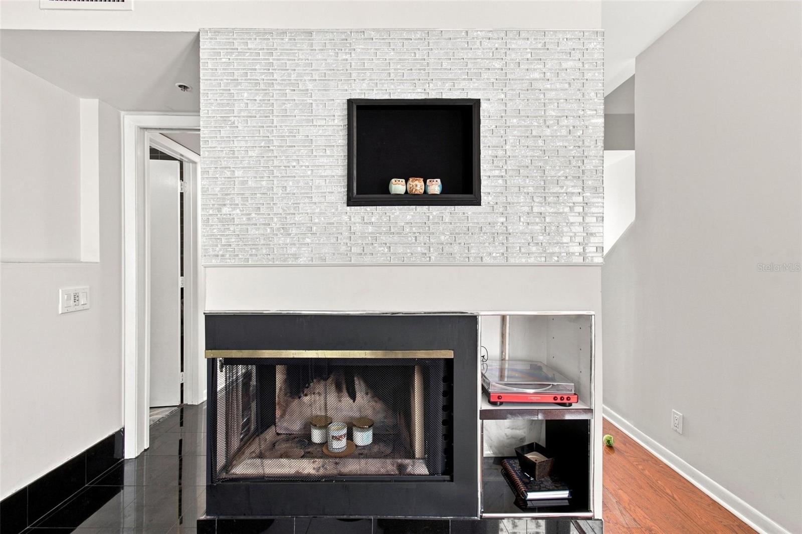 4950 BAYSHORE BLVD #8 — photo 17