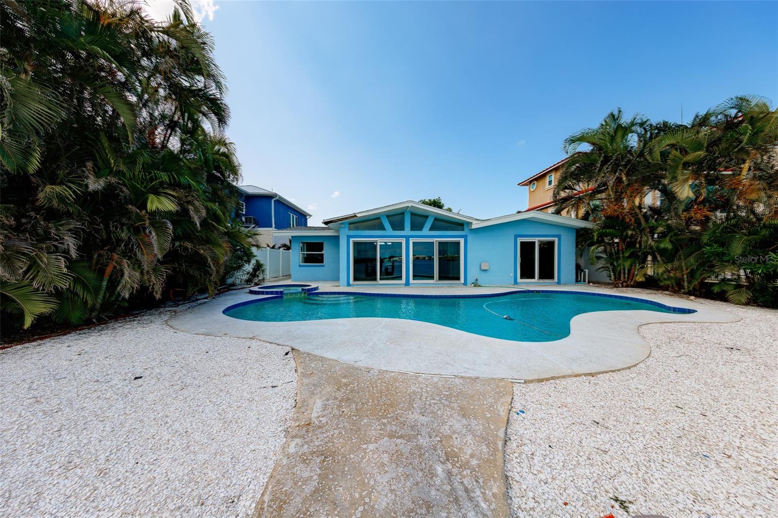 814 BAY POINT DR — photo 15