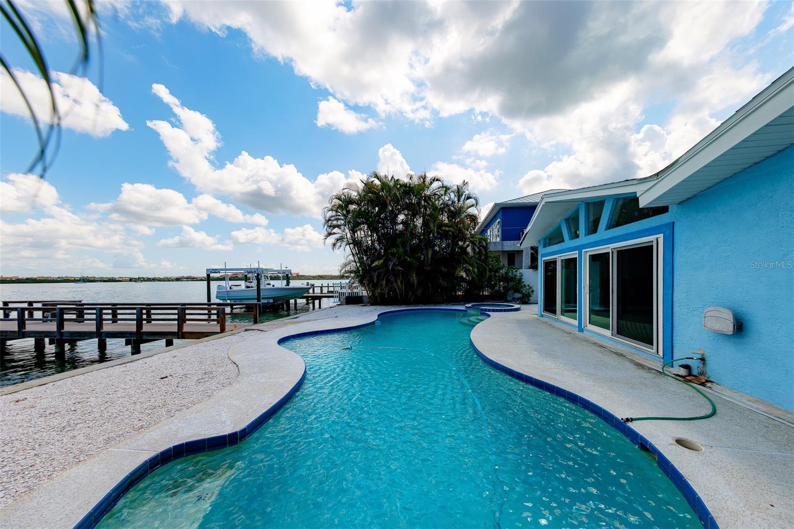814 BAY POINT DR — photo 20