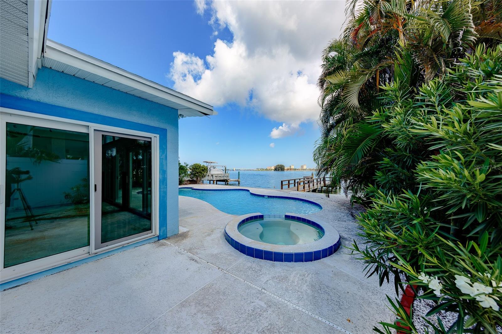 814 BAY POINT DR — photo 19