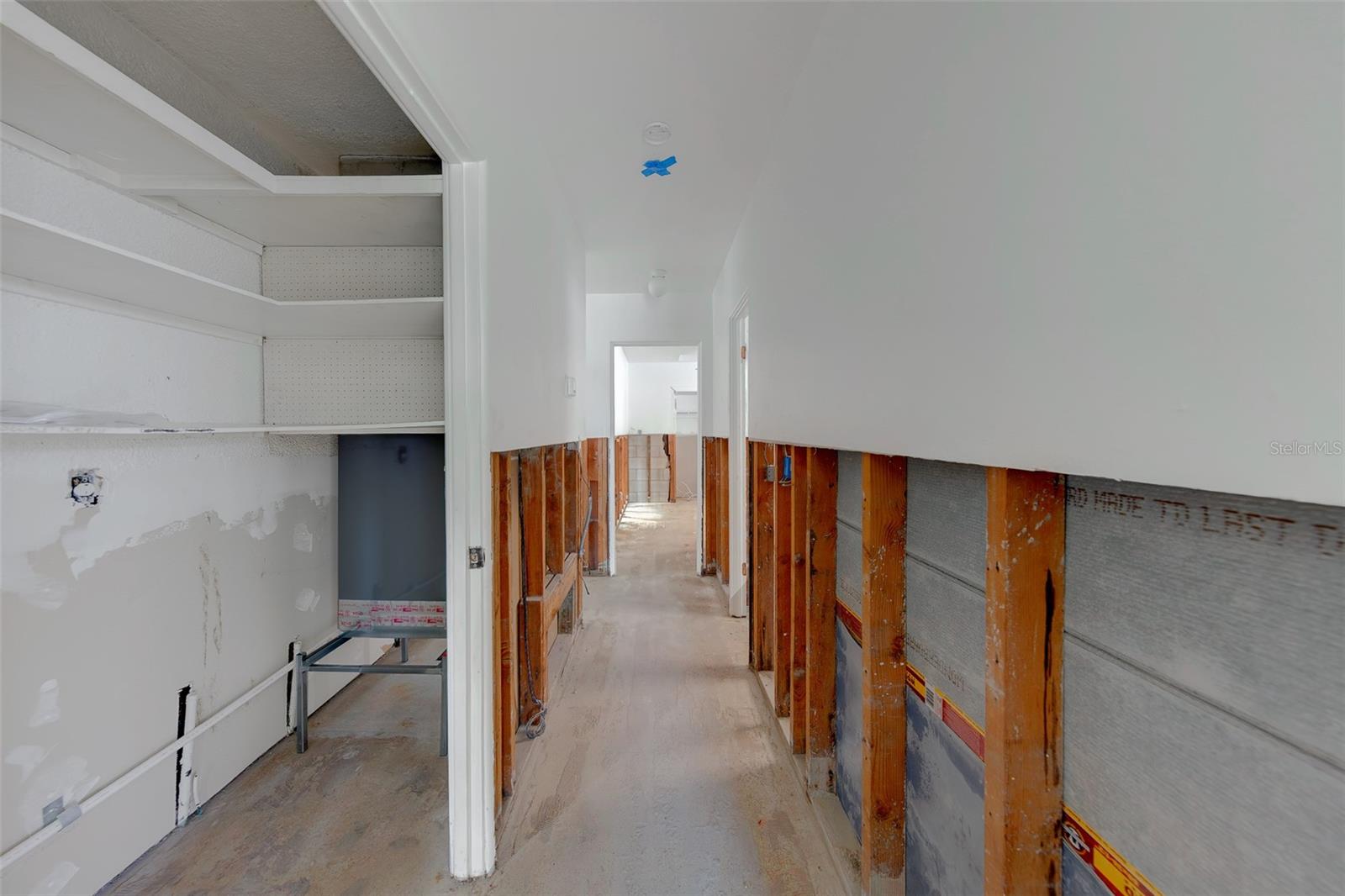 814 BAY POINT DR — photo 48