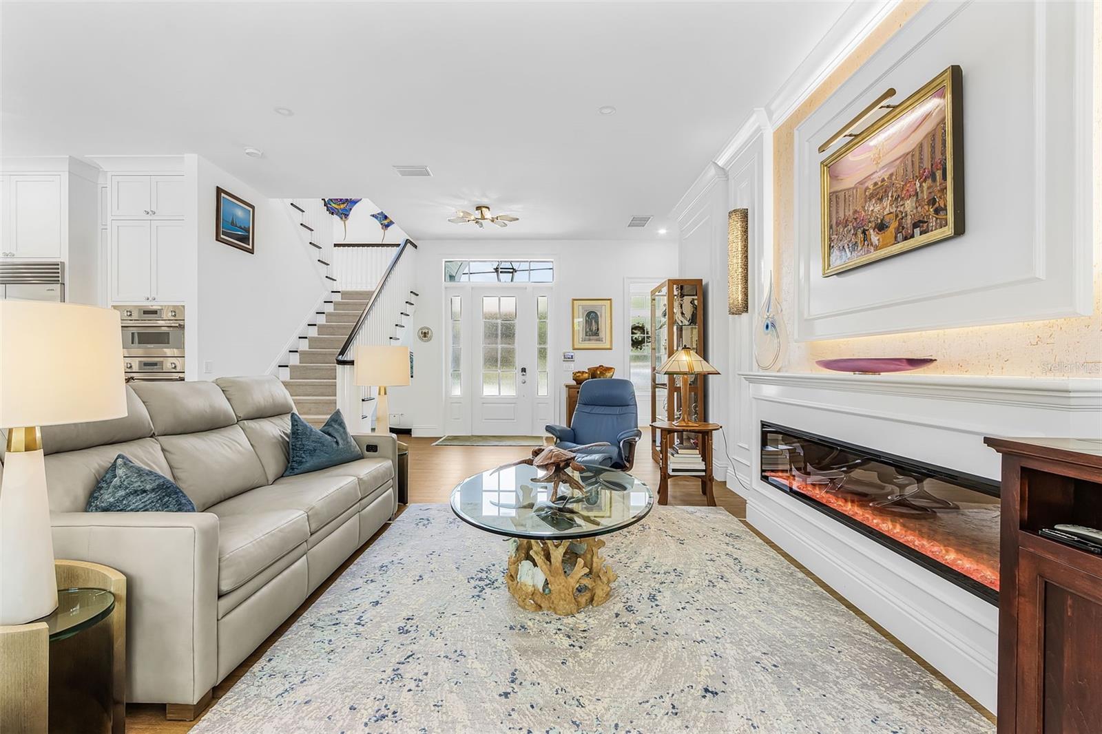 1426 S OSPREY AVE — photo 12