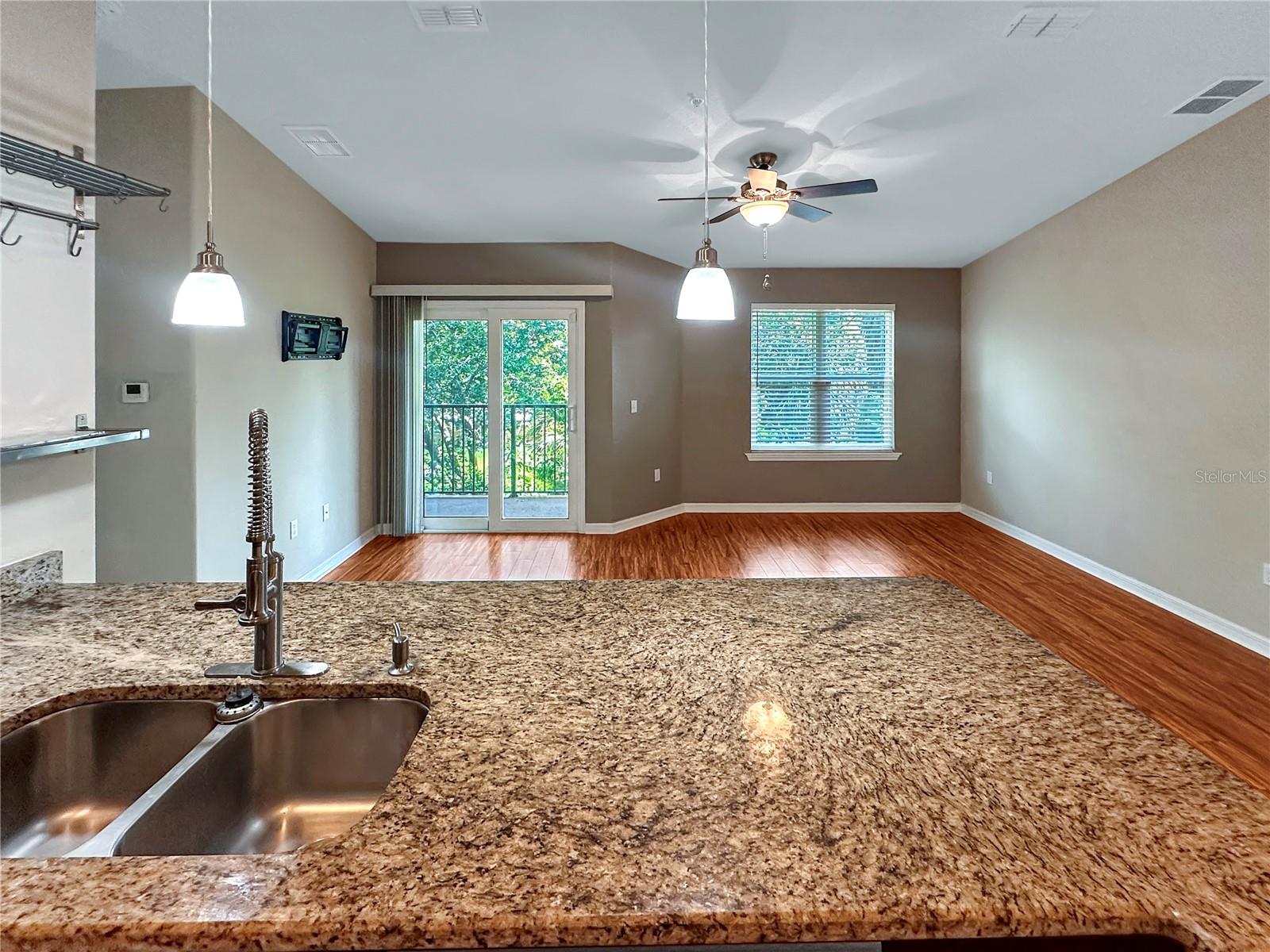 5041 ROYAL PALMS WAY #302 — photo 10