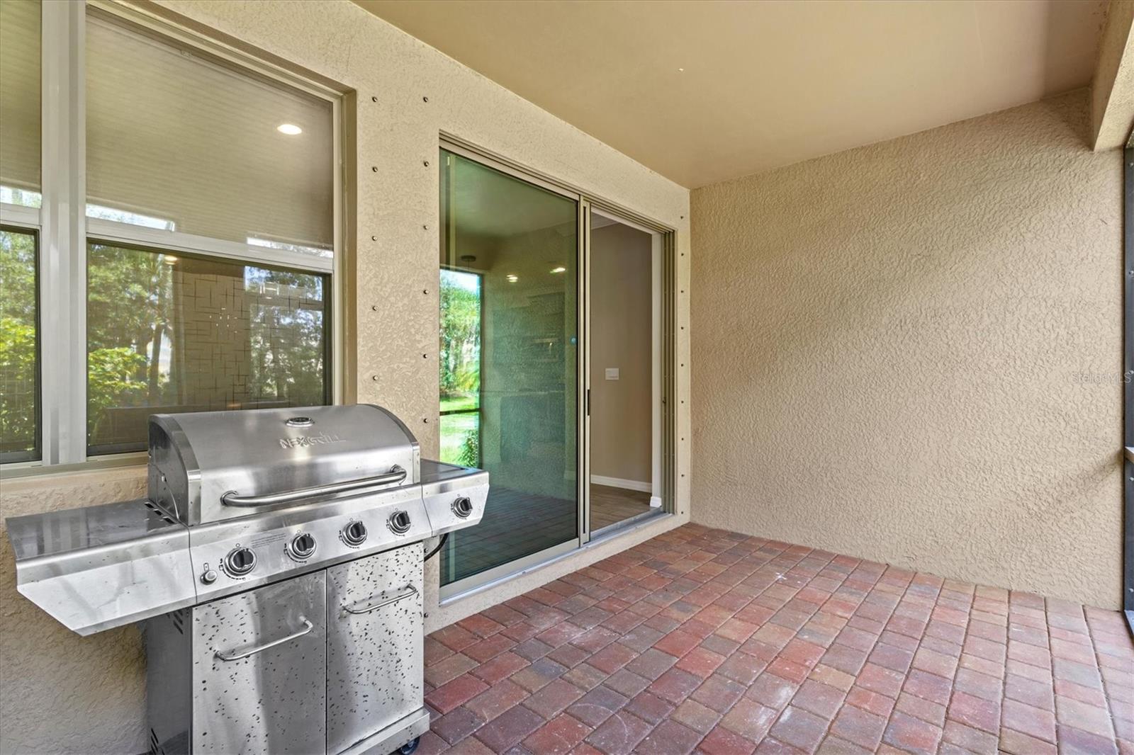 308 SOLIERA ST — photo 30