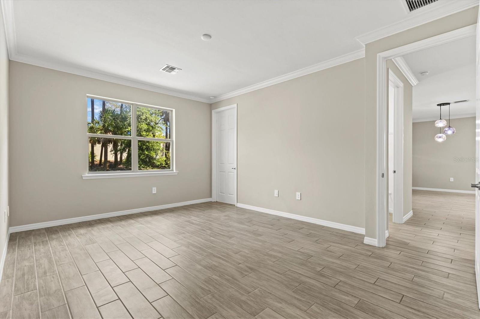 308 SOLIERA ST — photo 18