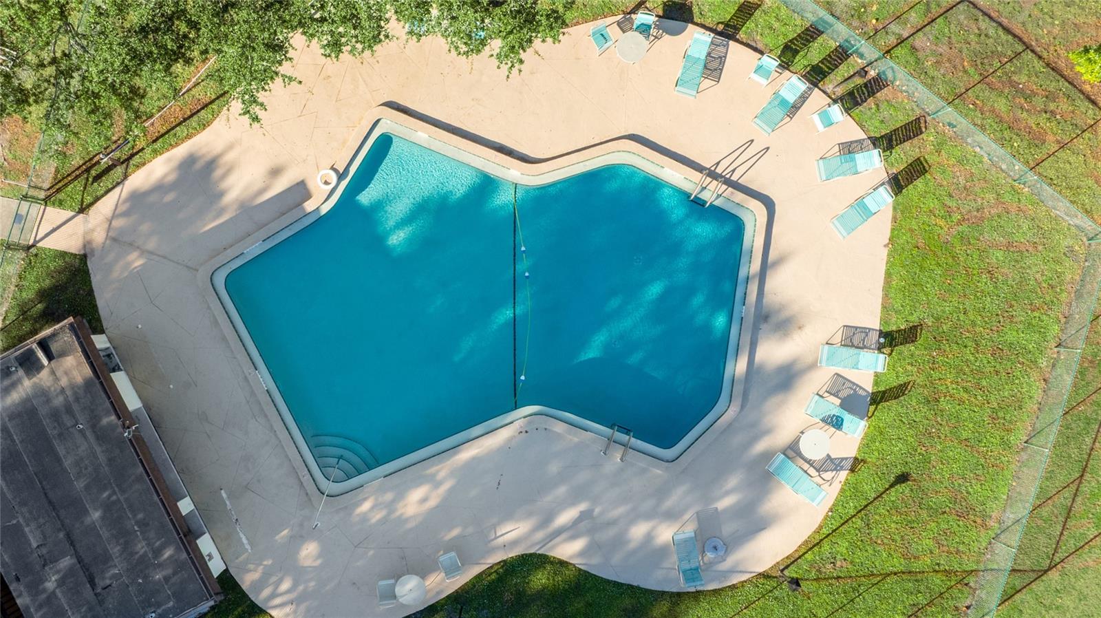 3365 RAMBLEWOOD DR N #35C8 — photo 36