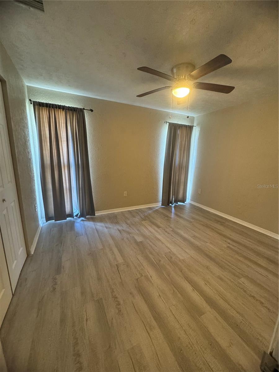 3414 MONTE RIO ST — photo 4