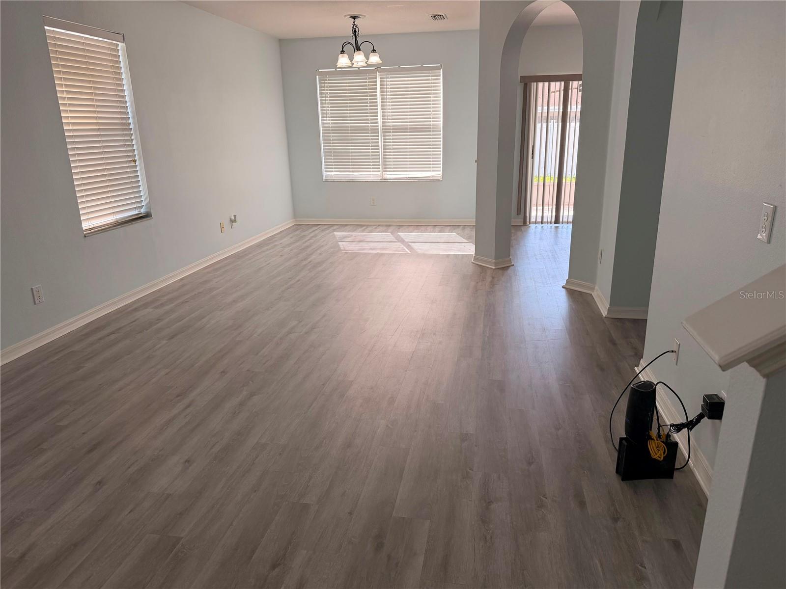 8321 ARABIAN DUNES PL — photo 32
