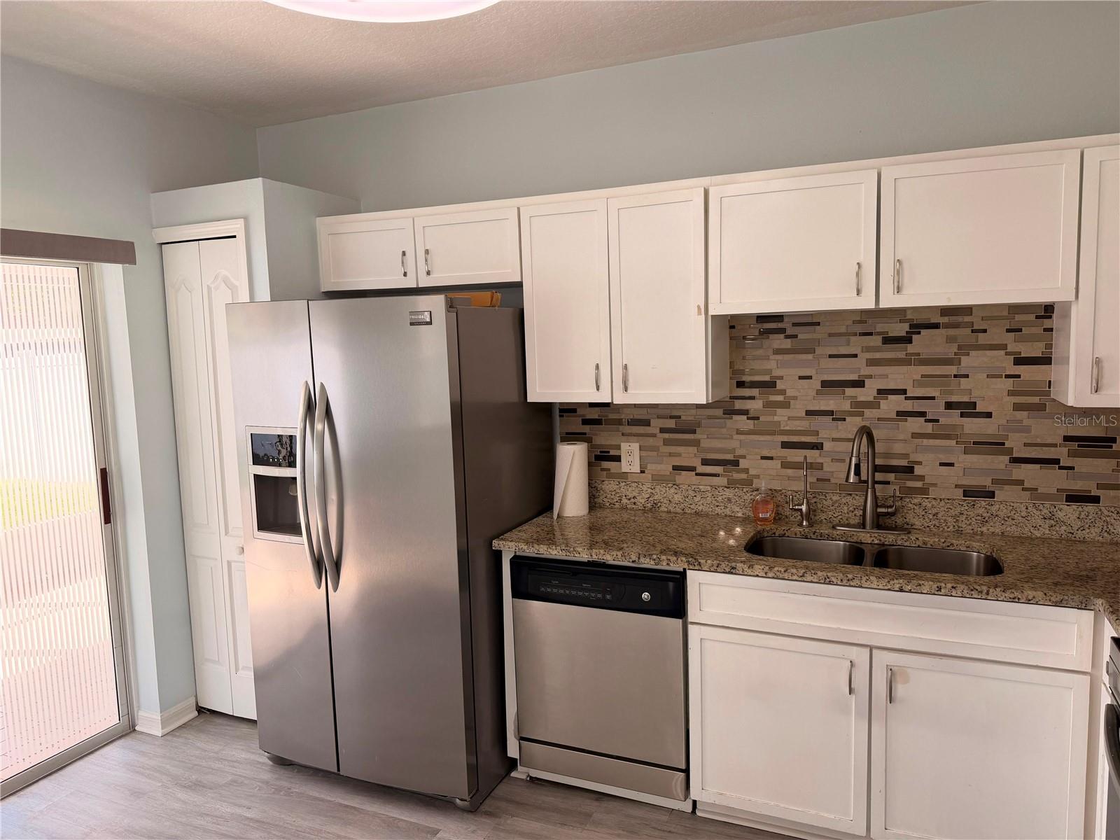 8321 ARABIAN DUNES PL — photo 2
