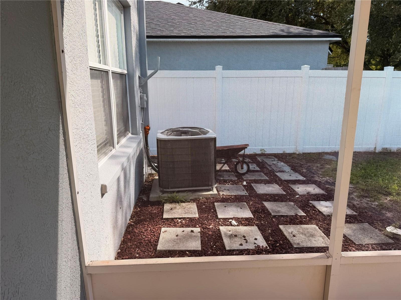 8321 ARABIAN DUNES PL — photo 26