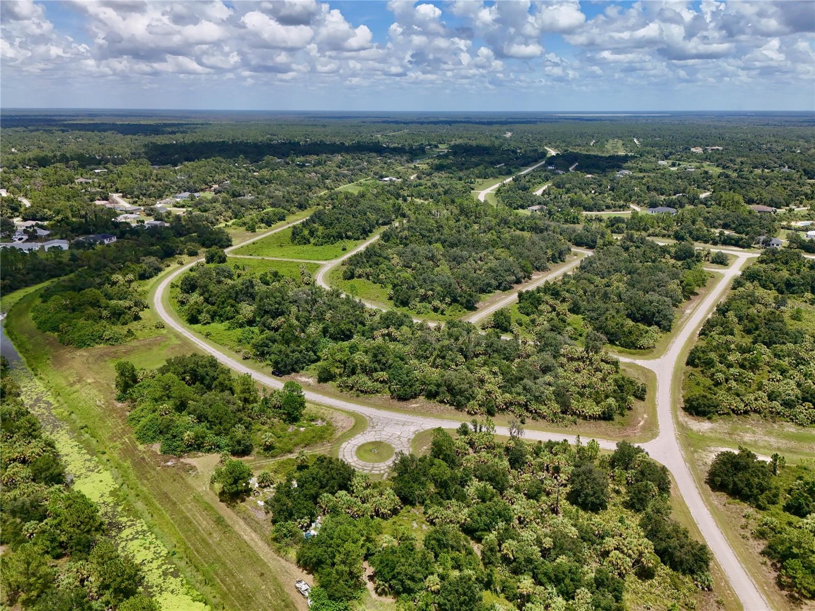 Home in NORTH PORT — photo 4