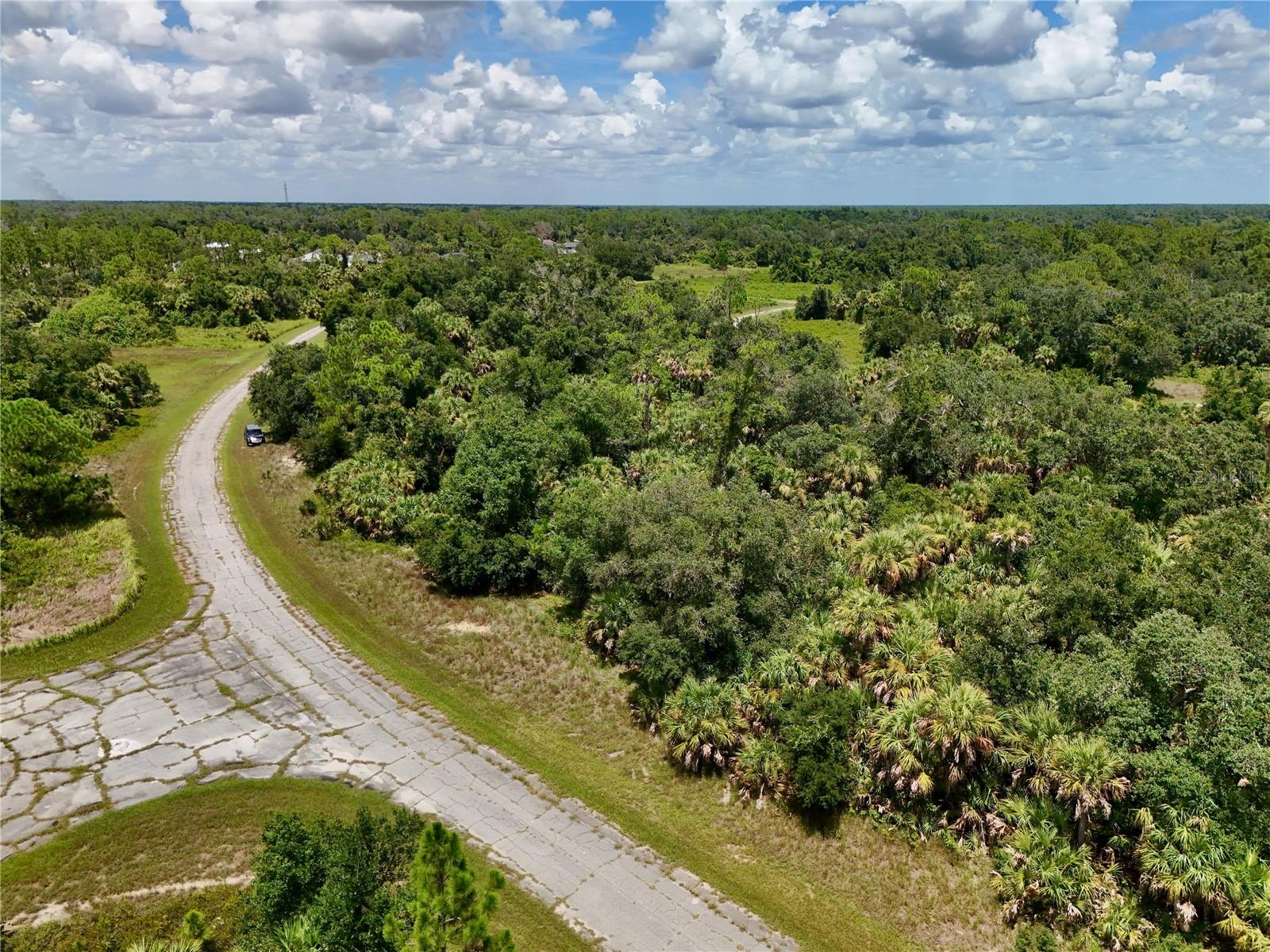 Home in NORTH PORT — photo 43
