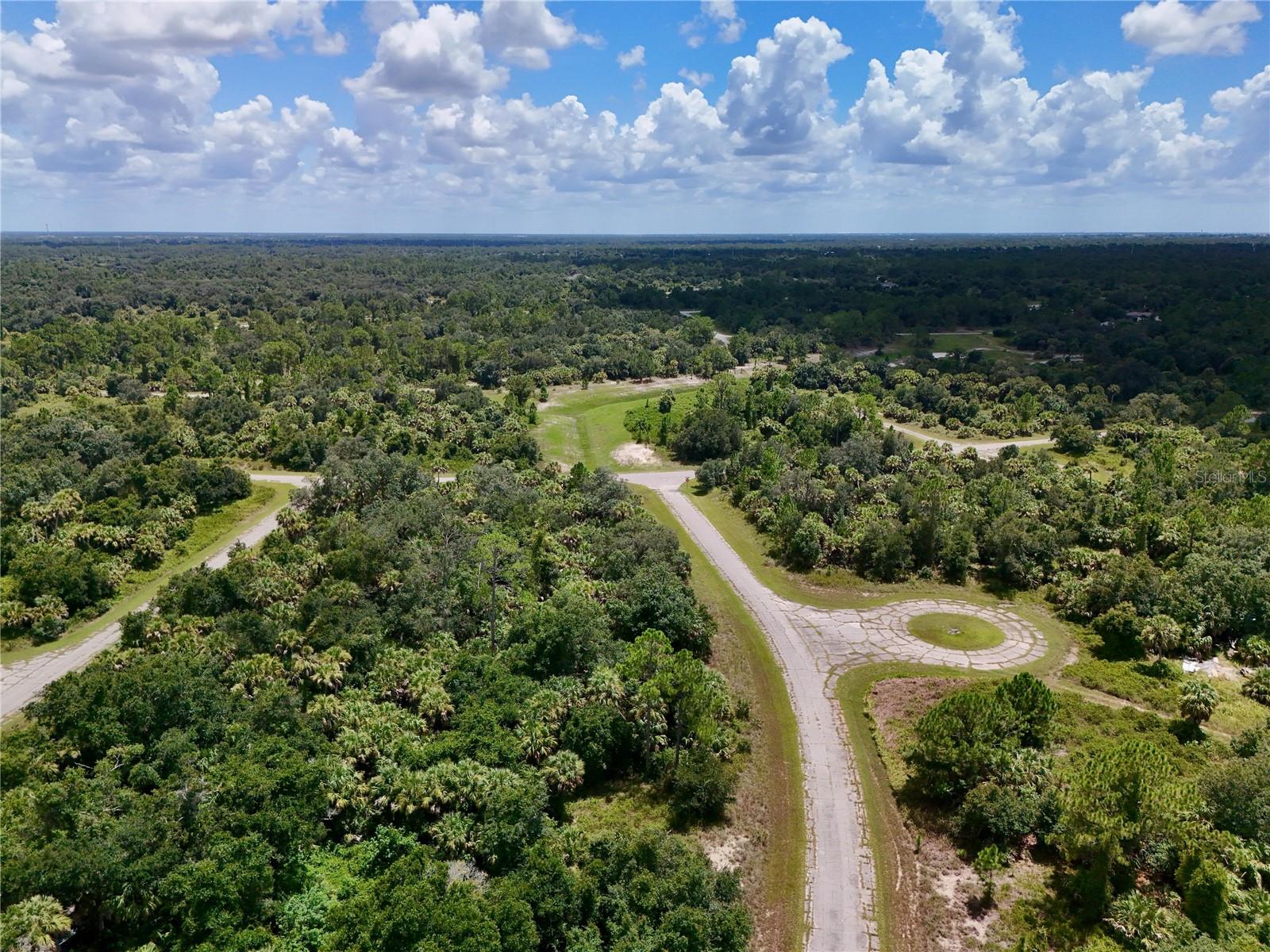 Home in NORTH PORT — photo 39