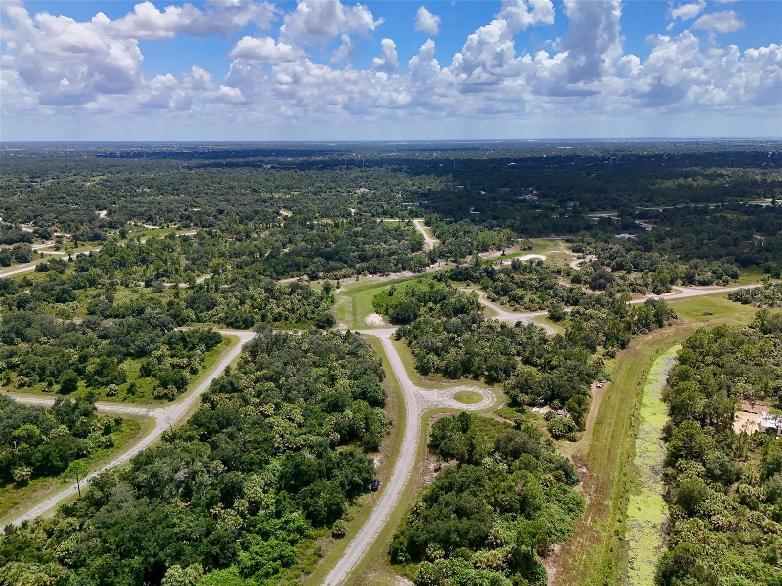 Home in NORTH PORT — photo 32