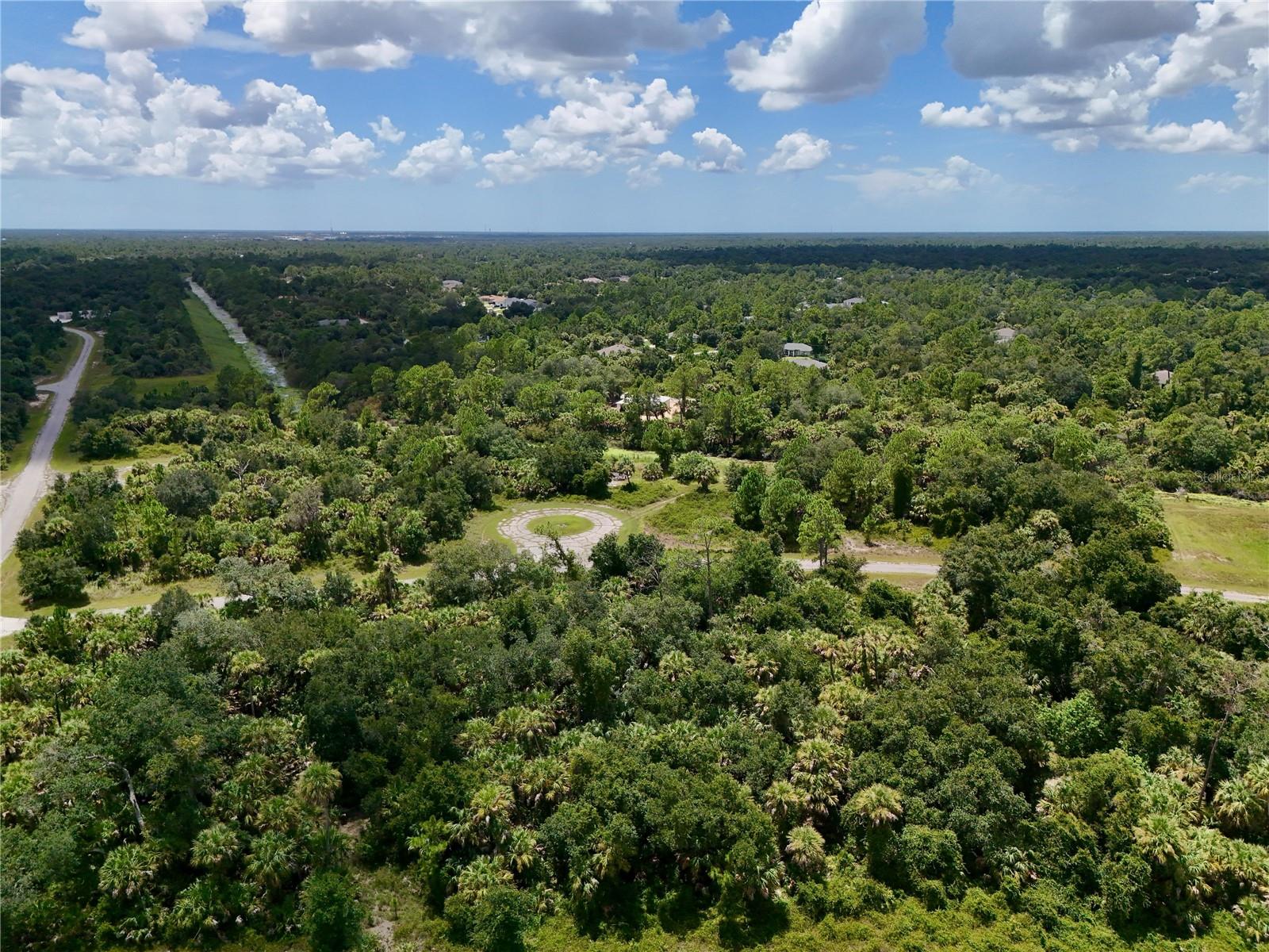 Home in NORTH PORT — photo 18