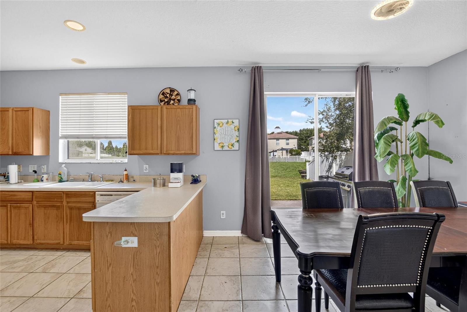 4951 WHISTLING PINES CT — photo 12