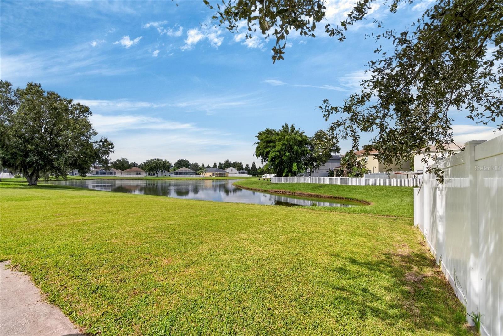 4951 WHISTLING PINES CT — photo 33