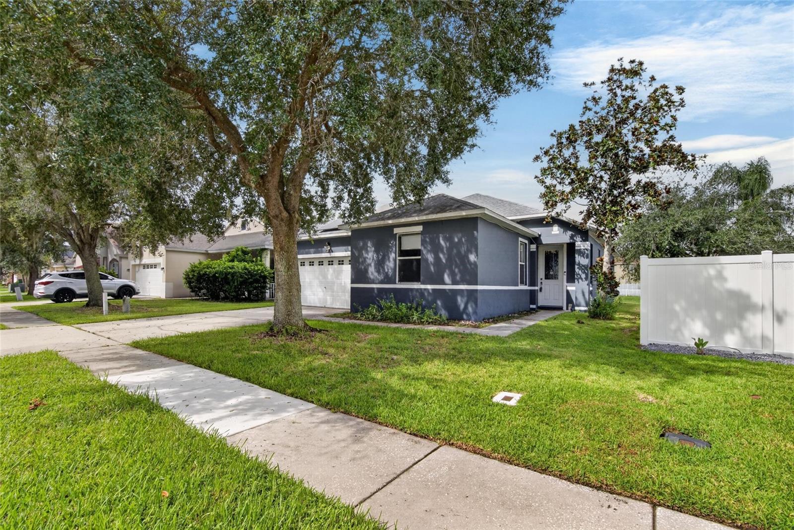 4951 WHISTLING PINES CT — photo 3